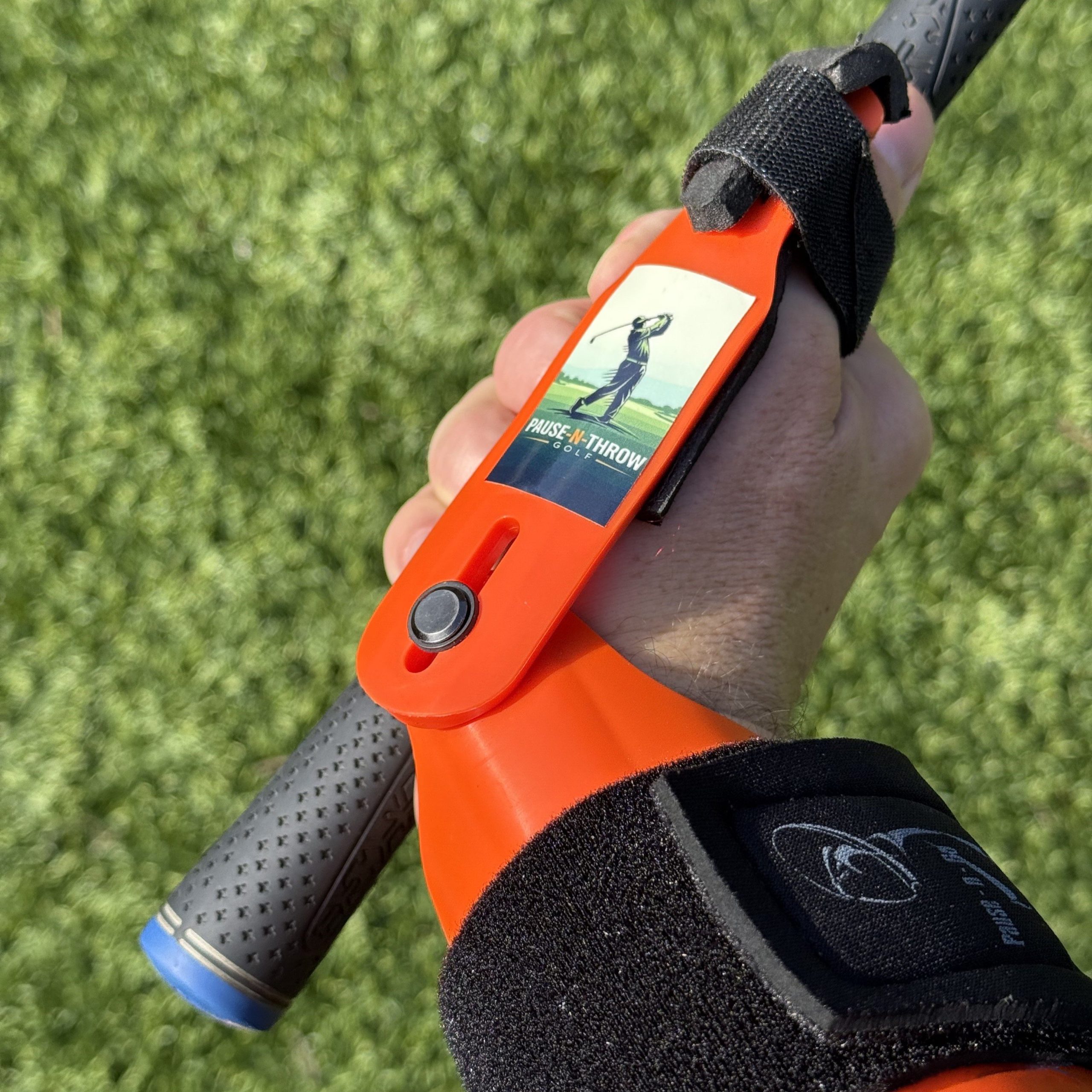 Pause-N-Throw Golf Swing Trainer